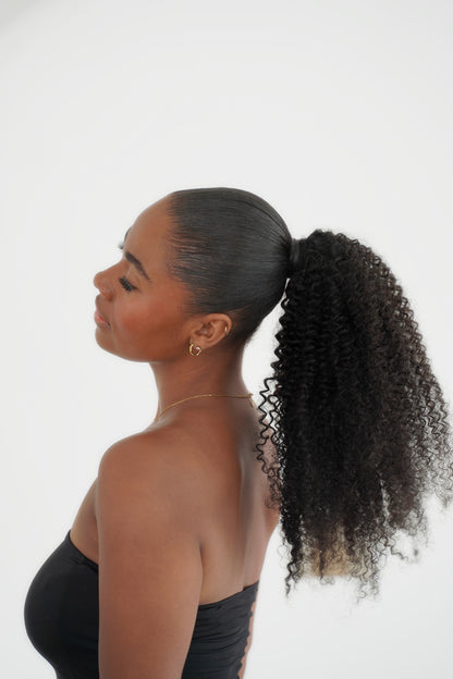 Coily Coco - Sleeve pocket Ponytail